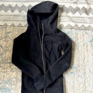 🖤Lululemon XXS ((size 2) scuba sweater black